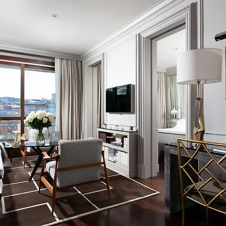 Hotel Portrait - Lungarno Collection 5*