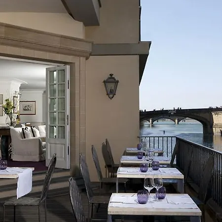 Hotel Portrait - Lungarno Collection Florence